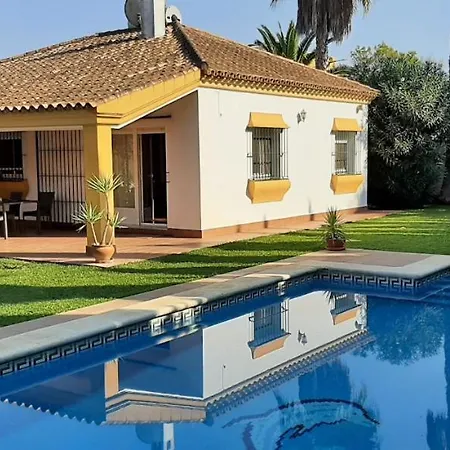 Holiday home Casas Sol & Luna Conil De La Frontera